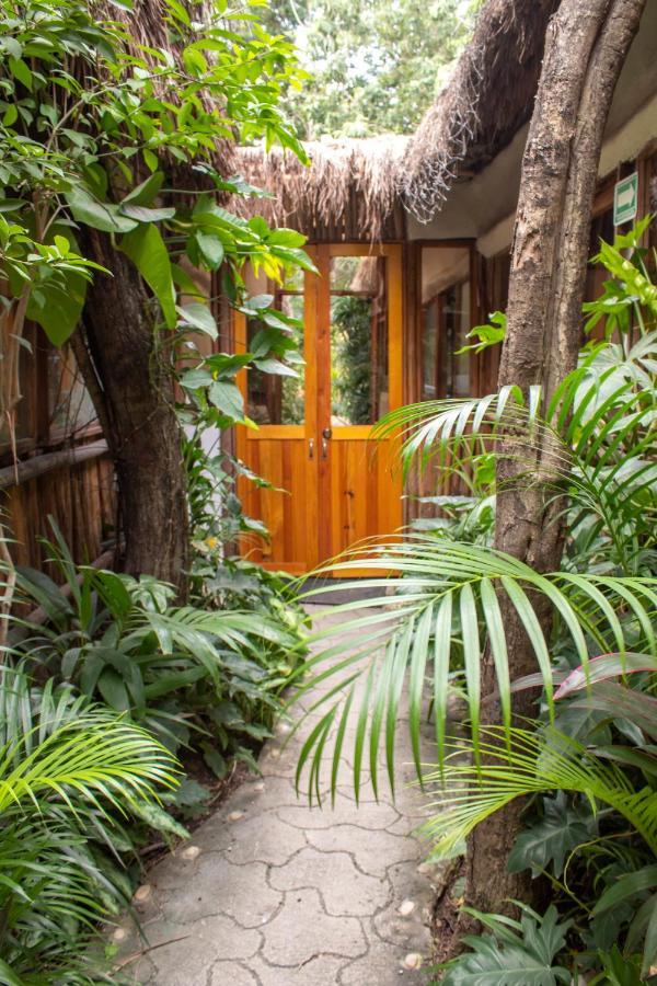 Karen'S Hotel Tulum Pueblo Buitenkant foto